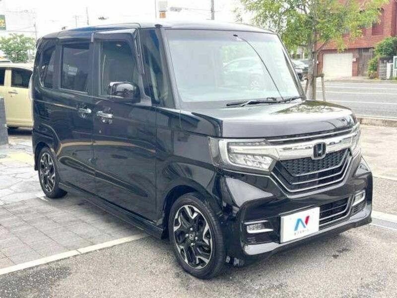 N BOX CUSTOM