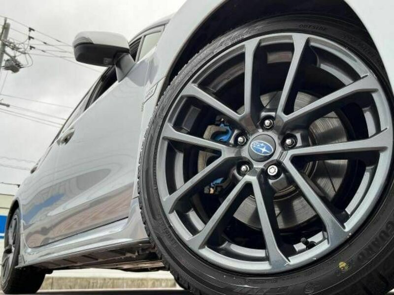 WRX S4-12