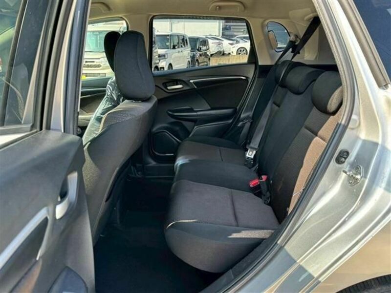 FIT HYBRID-10