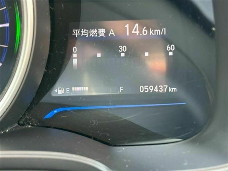 FIT HYBRID-16