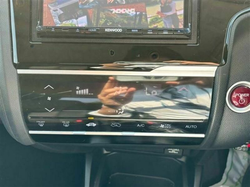 FIT HYBRID-22