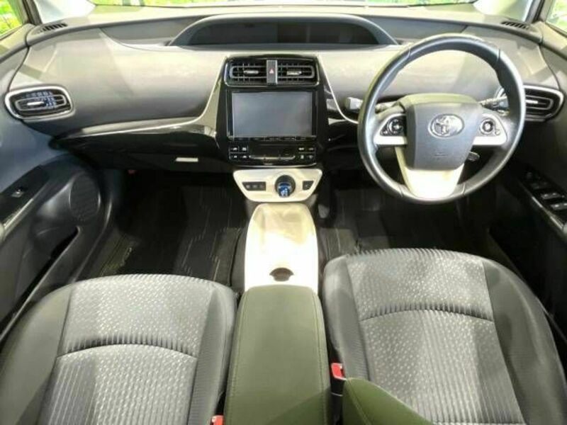 PRIUS-1