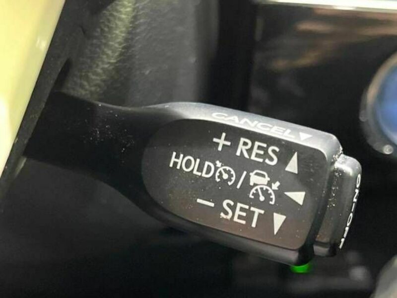 PRIUS-5