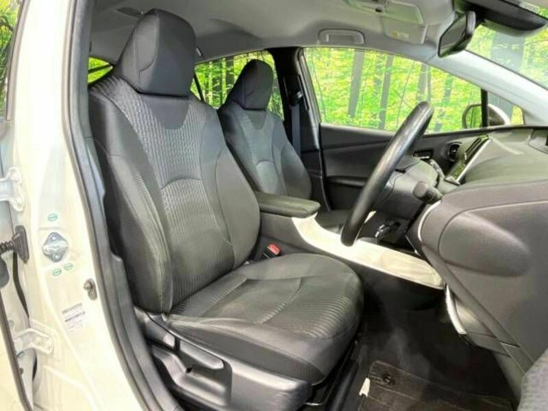 PRIUS-7