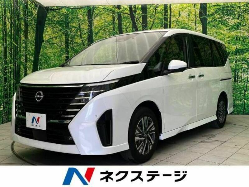 NISSAN　SERENA