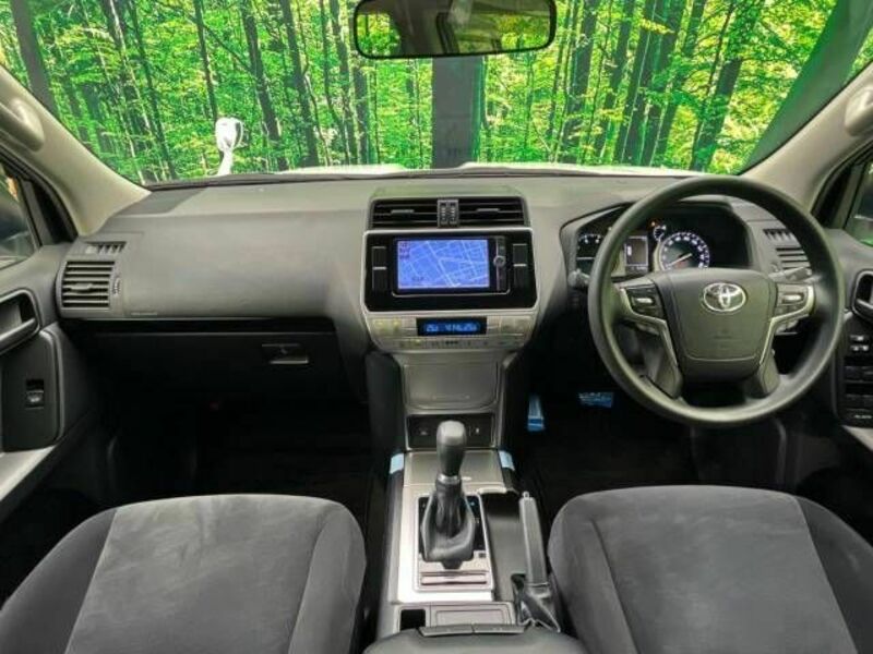 LAND CRUISER PRADO-1