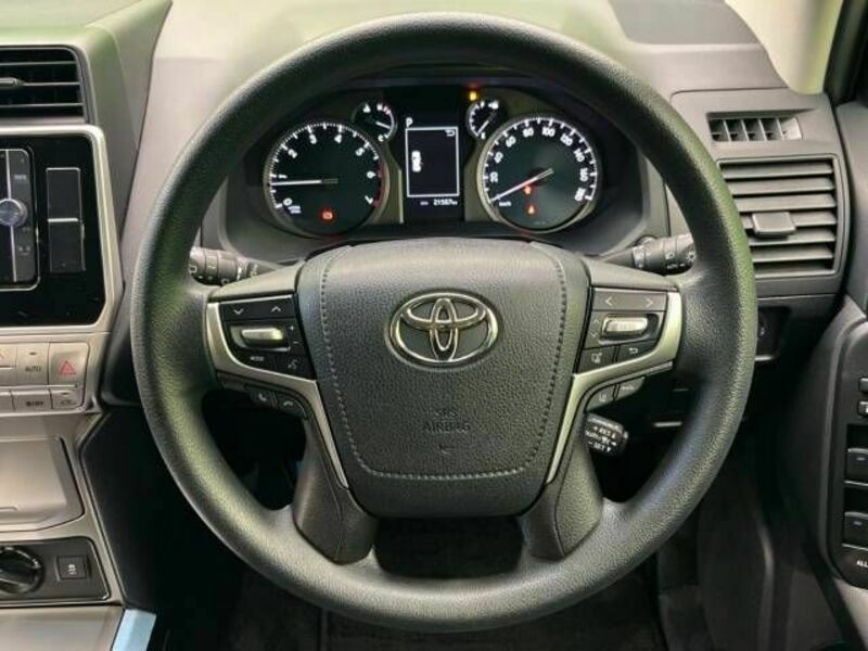 LAND CRUISER PRADO-11