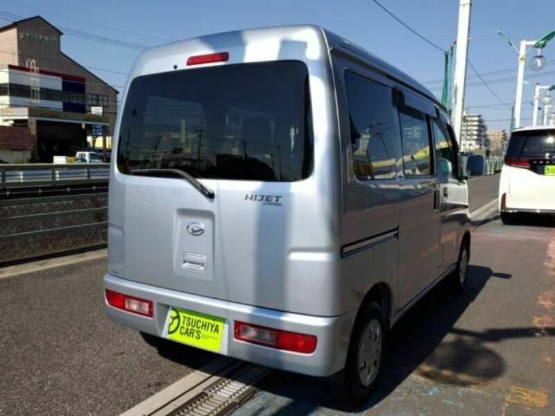 HIJET CARGO-1