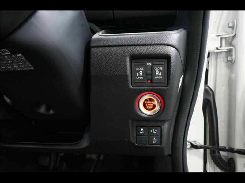 N BOX CUSTOM-13