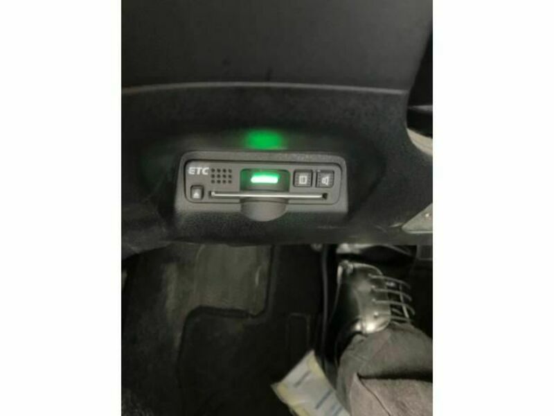 FIT HYBRID-23