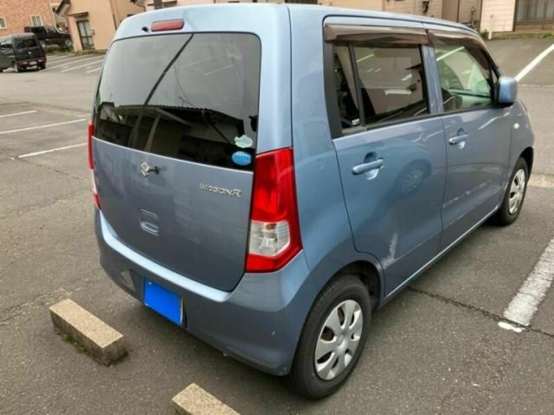 WAGON R-2