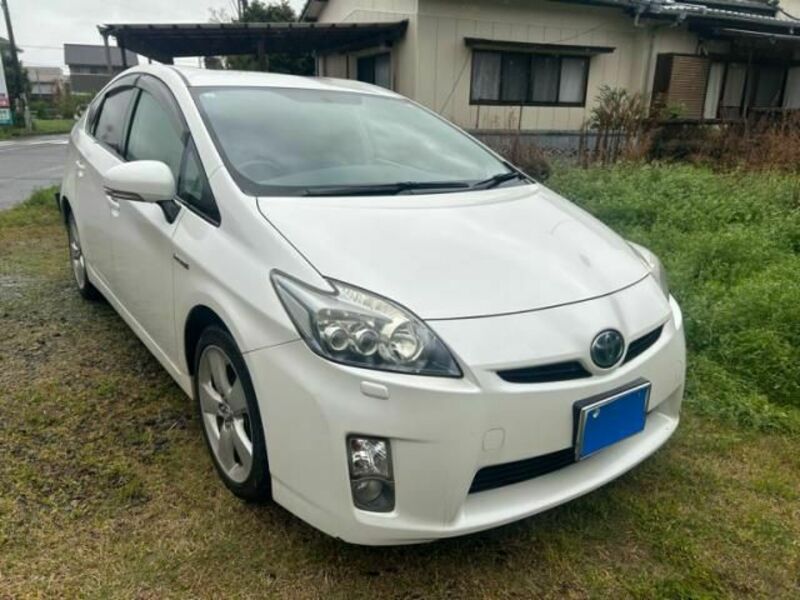 PRIUS-1