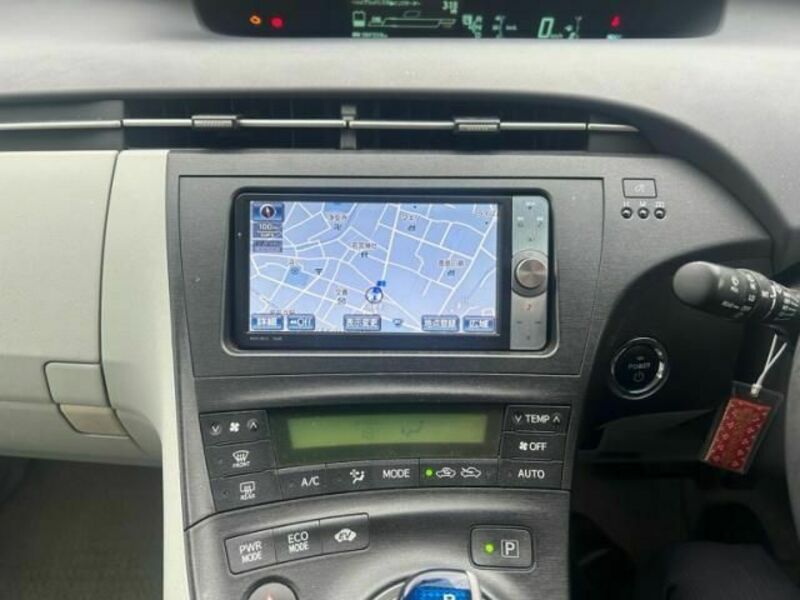 PRIUS-15