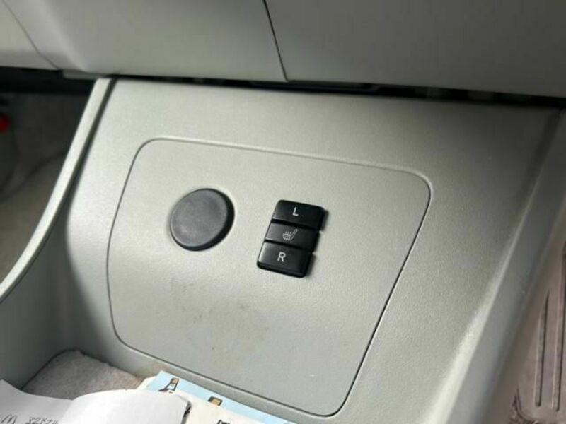 PRIUS-25