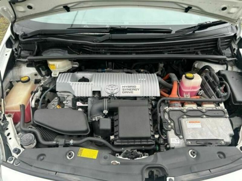 PRIUS-27