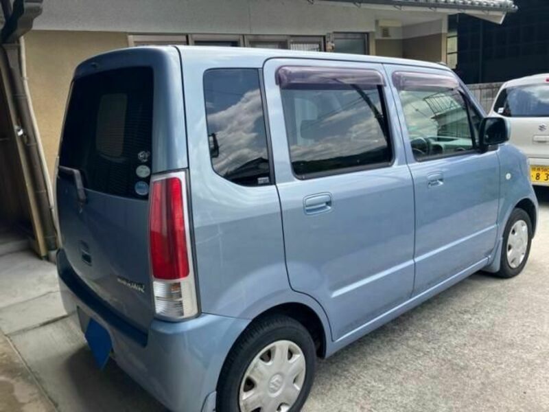 WAGON R
