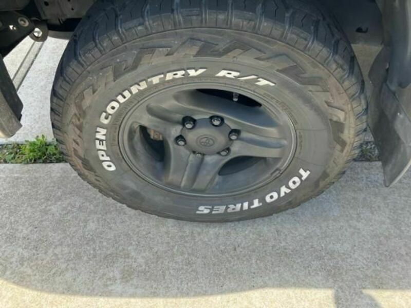 LAND CRUISER PRADO-6