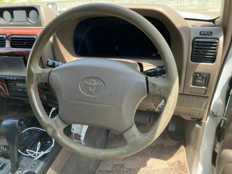 LAND CRUISER PRADO-14