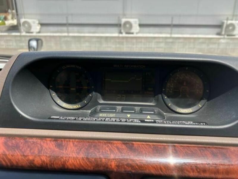 LAND CRUISER PRADO-16