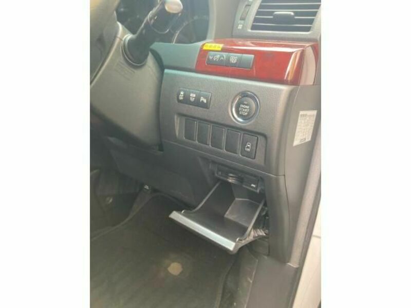 VELLFIRE-16