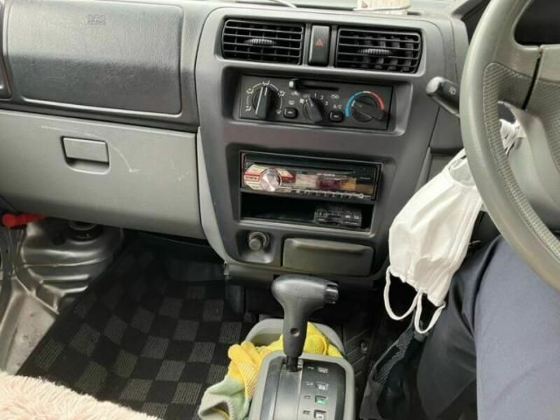 CLIPPER VAN