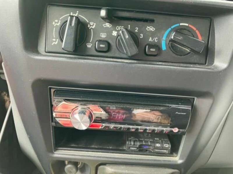 CLIPPER VAN