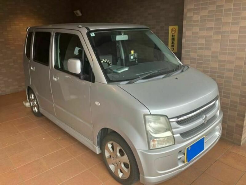 WAGON R-0
