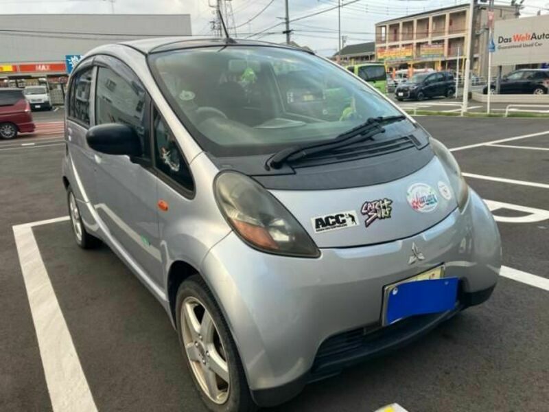 MITSUBISHI I