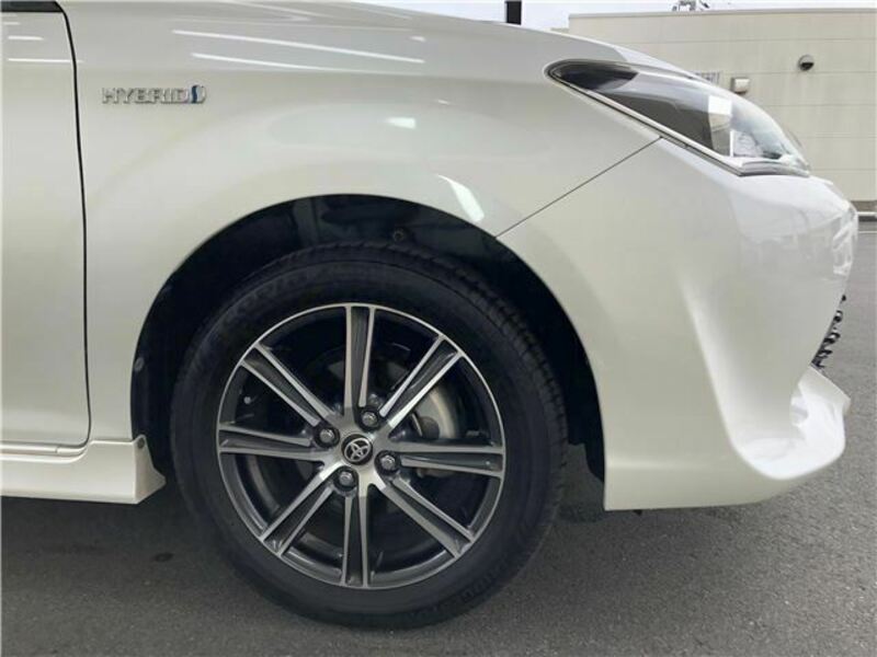 COROLLA FIELDER