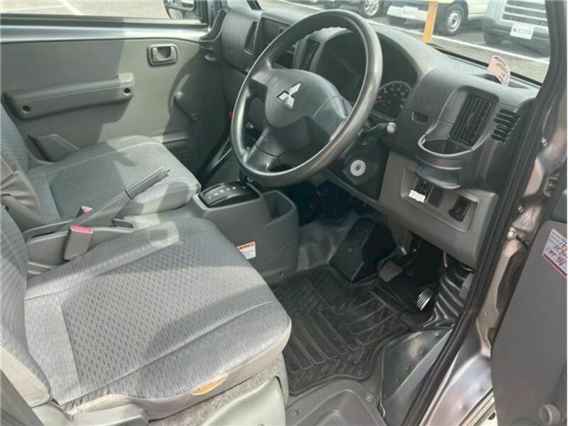 MINICAB VAN
