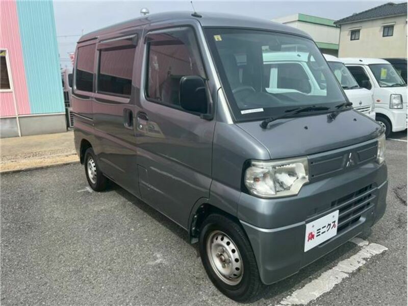 MINICAB VAN