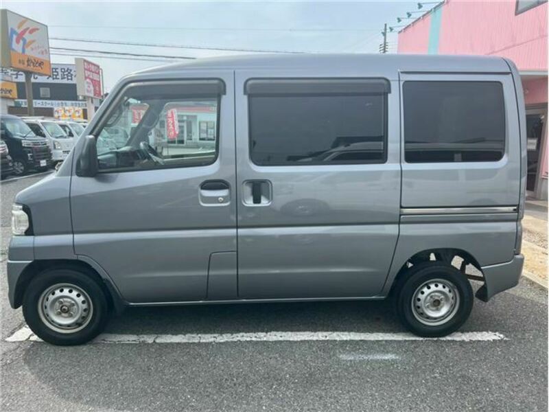 MINICAB VAN
