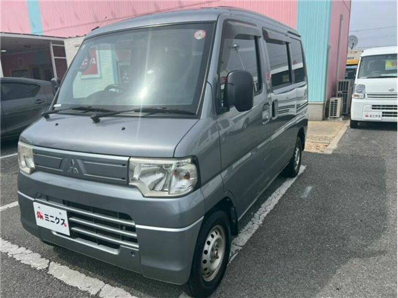 MINICAB VAN