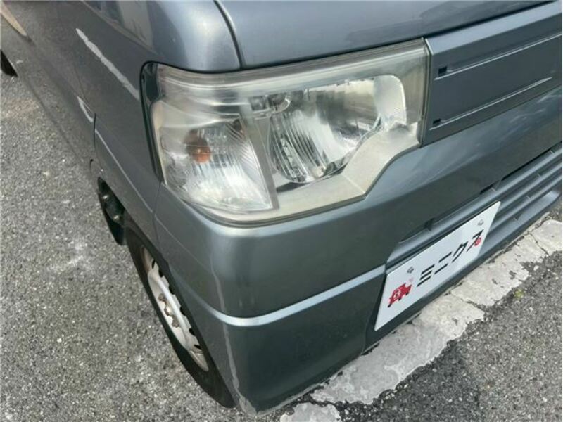 MINICAB VAN