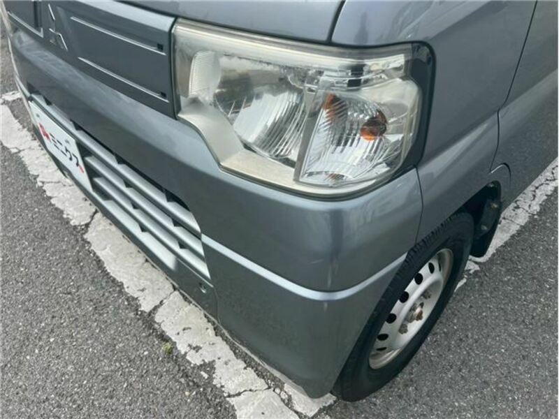 MINICAB VAN