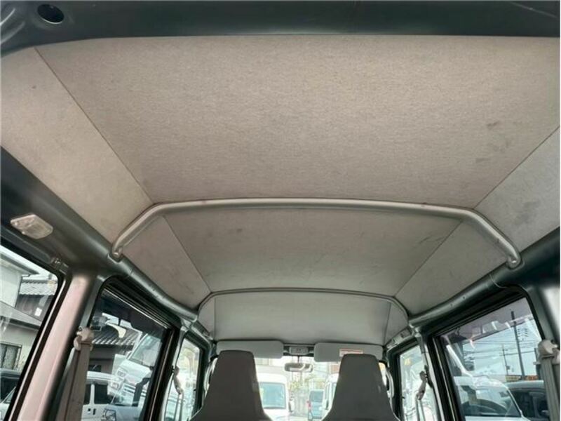 MINICAB VAN