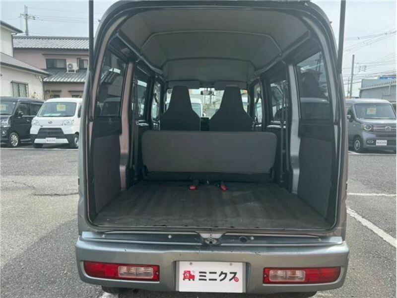 MINICAB VAN