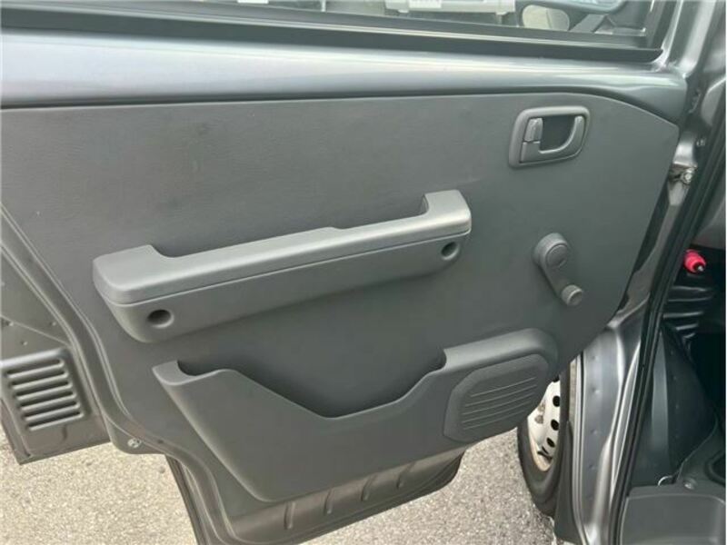 MINICAB VAN