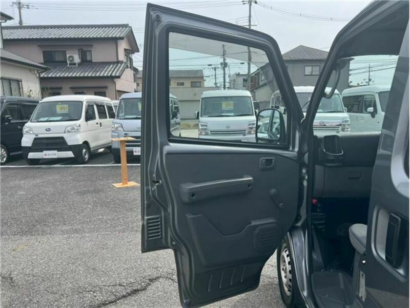MINICAB VAN