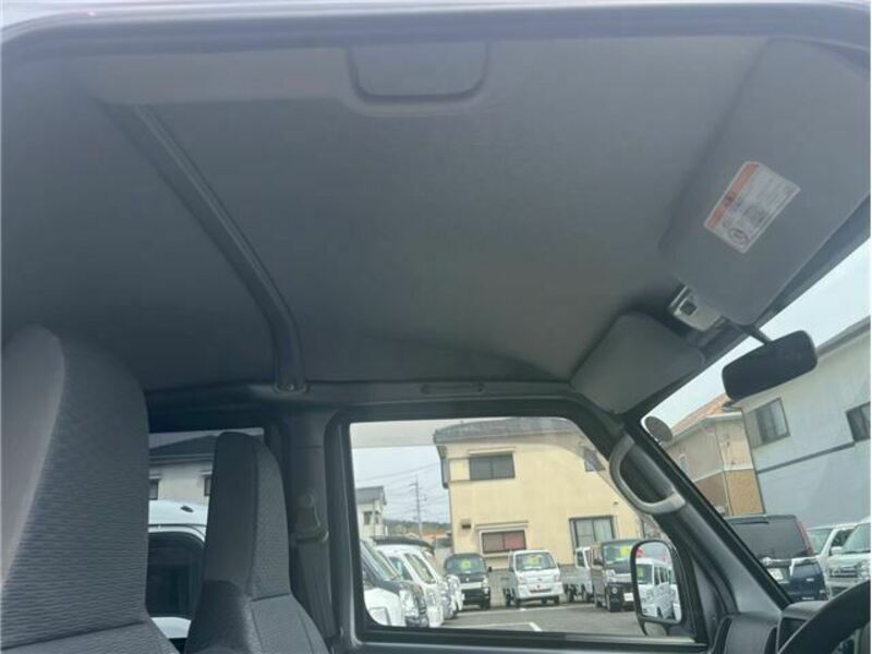 MINICAB VAN