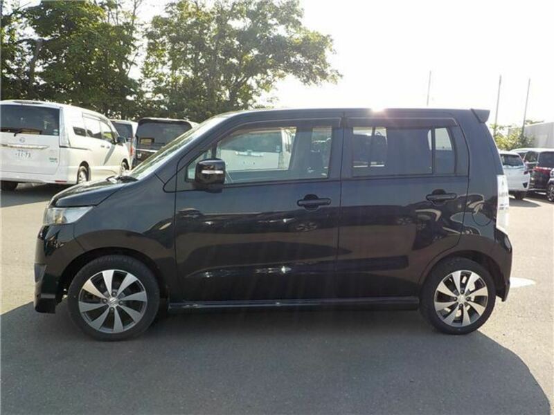 WAGON R-8