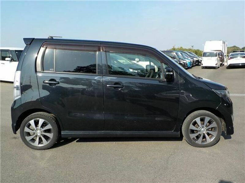 WAGON R-14