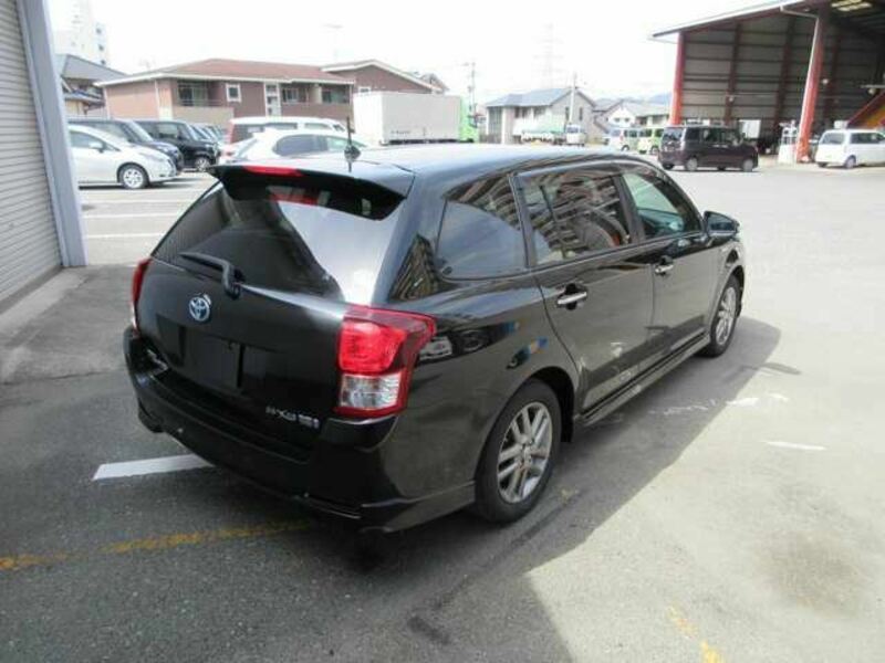 COROLLA FIELDER