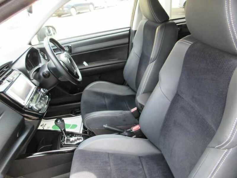 COROLLA FIELDER
