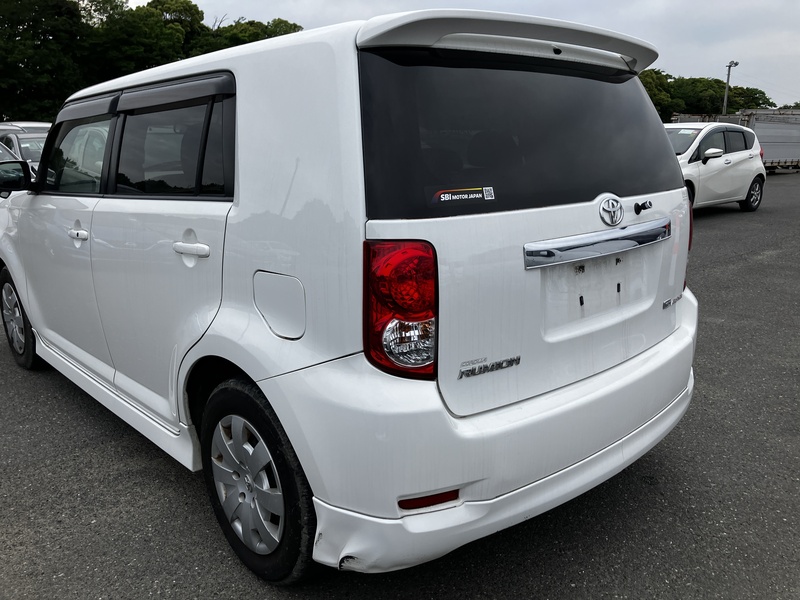 COROLLA RUMION
