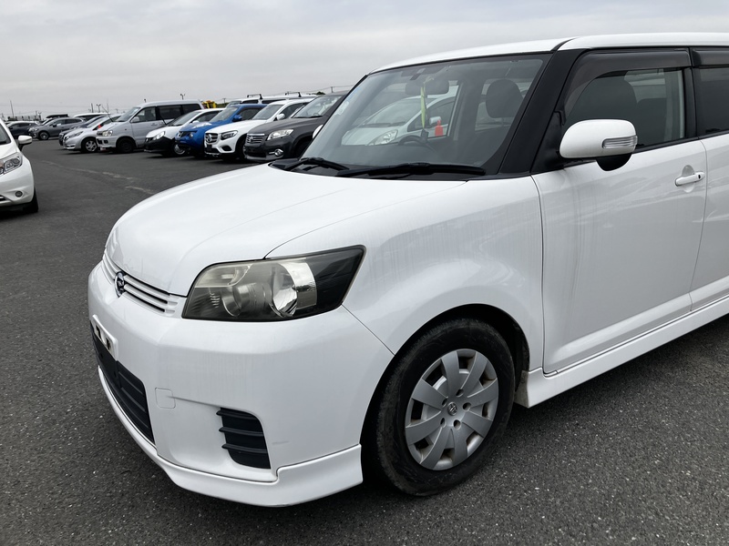 COROLLA RUMION
