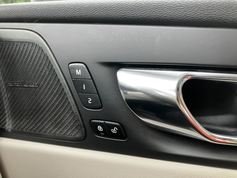 XC60-37