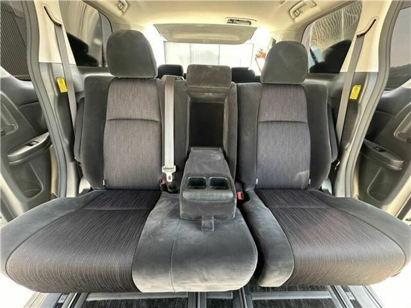 VELLFIRE-21