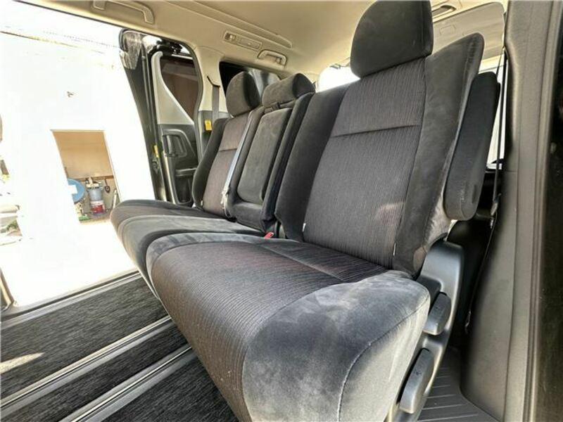 VELLFIRE-23