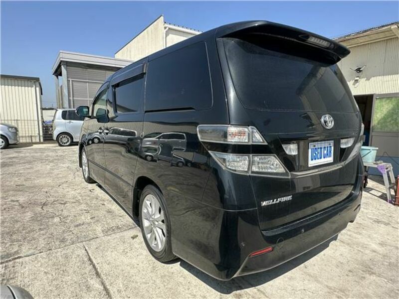VELLFIRE-30